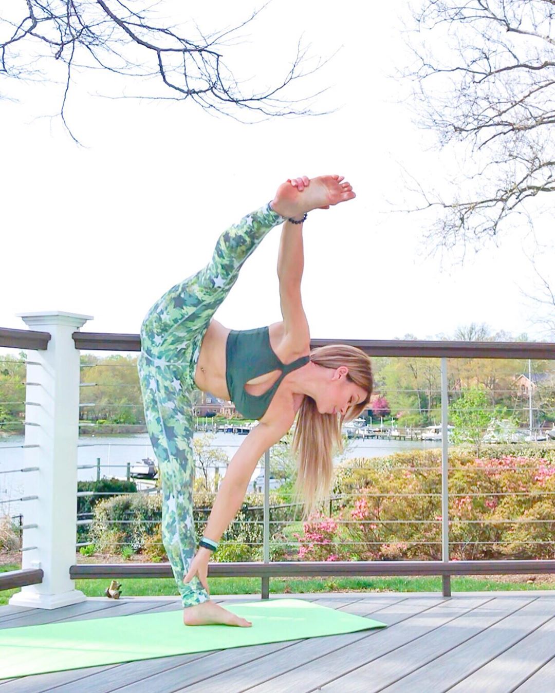 Star Camo Leggings